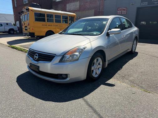 Radiant Silver Metallic 2009 Nissan Altima 2.5 SL