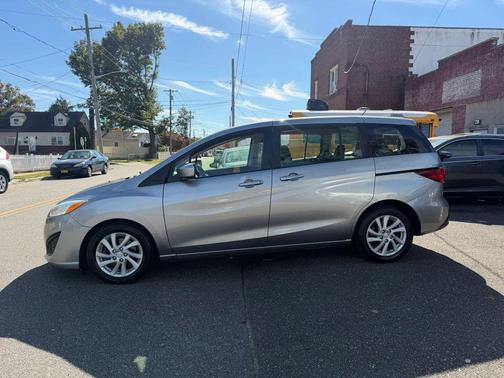 Metropolitan Gray 2012 Mazda Mazda5 Sport
