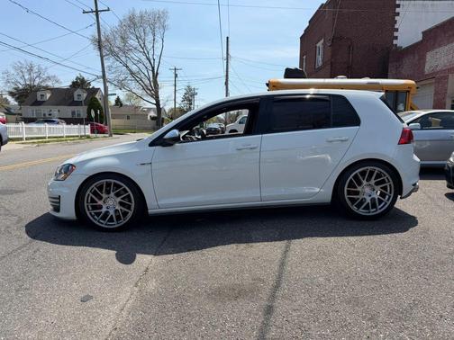 2015 Volkswagen Golf GTI 2.0T S 4-Door