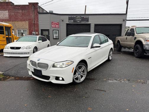 2014 BMW 550 550i Sedan 4D