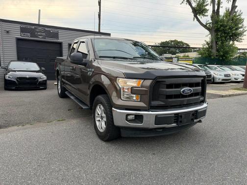 Caribou Metallic 2017 Ford F-150 XL
