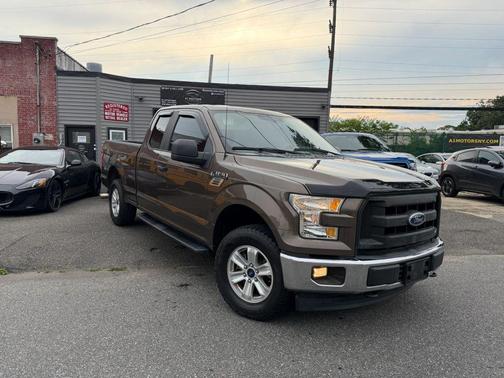 Caribou Metallic 2017 Ford F-150 XL