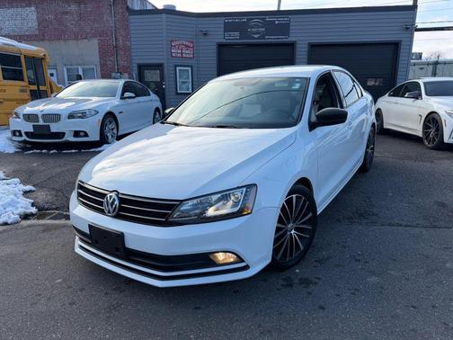 2016 Volkswagen Jetta 1.8T Sport
