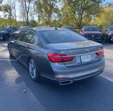 2017 BMW ALPINA B7 750i xDrive Sedan 4D