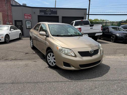 Desert Sand Mica 2009 Toyota Corolla LE