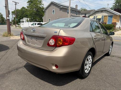 Desert Sand Mica 2009 Toyota Corolla LE