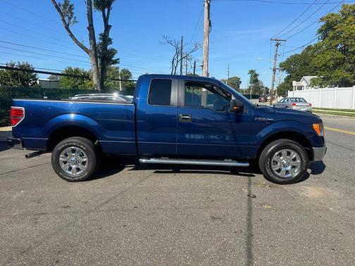 2010 Ford F-150 XLT SuperCab