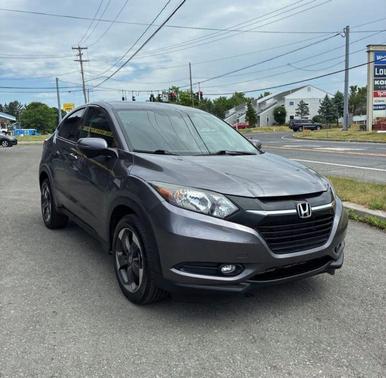 Modern Steel Metallic 2018 Honda HR-V EX