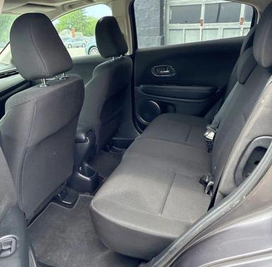 Modern Steel Metallic 2018 Honda HR-V EX