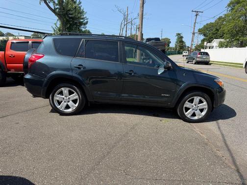 Green 2008 Toyota RAV4 Sport