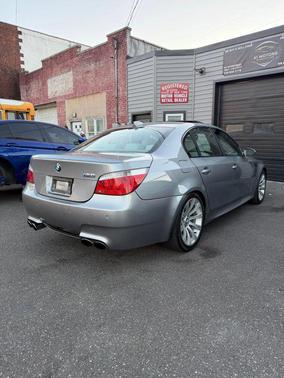 2006 BMW M5 Base