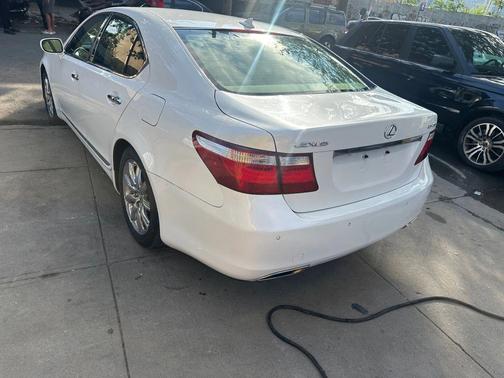 2008 Lexus LS 460 Base