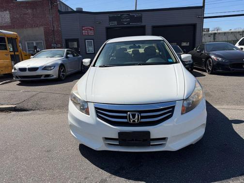 Taffeta White 2012 Honda Accord SE