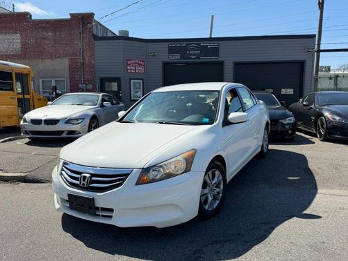 Taffeta White 2012 Honda Accord SE