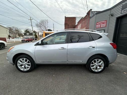 2011 Nissan Rogue SV