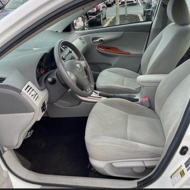 Super White 2010 Toyota Corolla S
