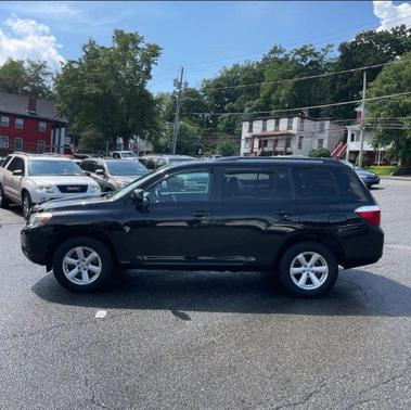 Black 2010 Toyota Highlander SE