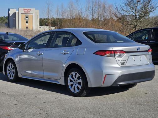 2024 Toyota Corolla Hybrid LE