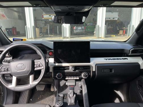 2024 Toyota Tacoma TRD Off Road