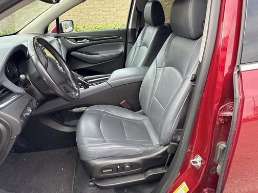 2021 Buick Enclave AWD Essence