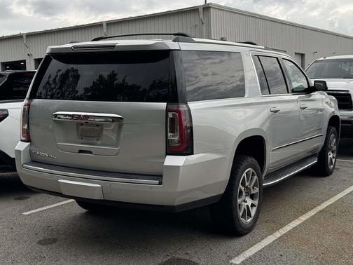Quicksilver Metallic 2016 GMC Yukon XL Denali
