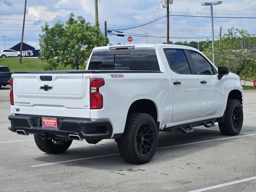 Summit White 2021 Chevrolet Silverado 1500 LT Trail Boss