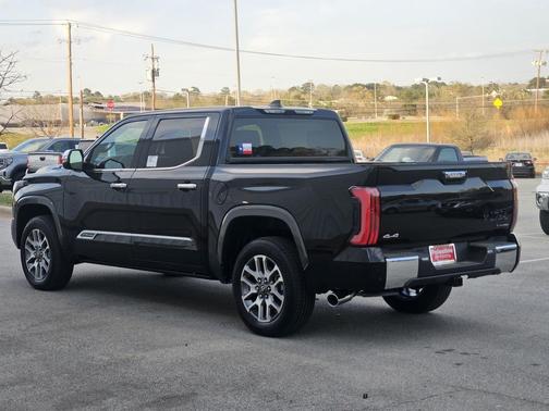 2026 Toyota Tundra Hybrid 1794 Edition