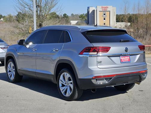 2020 Volkswagen Atlas Cross Sport 2.0T SEL R-Line