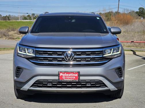 2020 Volkswagen Atlas Cross Sport 2.0T SEL R-Line