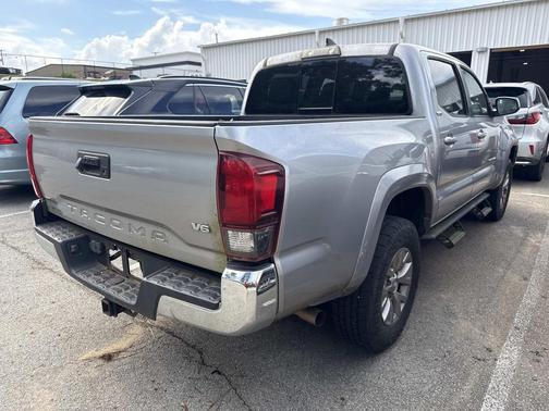 Silver Sky Metallic 2018 Toyota Tacoma SR5