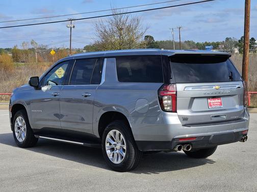 2024 Chevrolet Suburban Premier