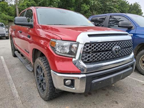 Barcelona Red Metallic 2021 Toyota Tundra SR5