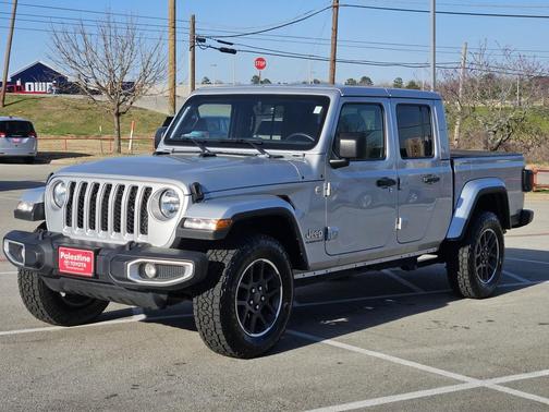 2023 Jeep Gladiator Overland