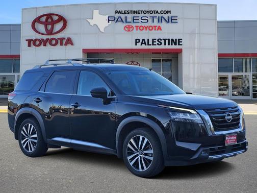 2024 Nissan Pathfinder Platinum FWD