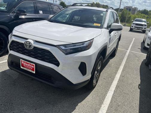 2025 Toyota RAV4 XLE