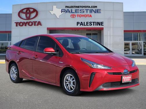 2022 Toyota Prius L