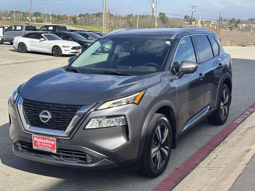 2022 Nissan Rogue SL
