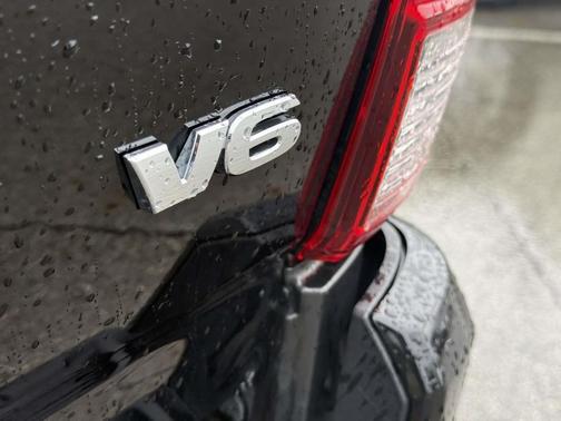 Black 2023 Toyota Tacoma SR5