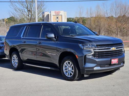 2021 Chevrolet Suburban LT