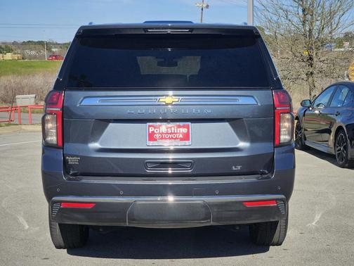 2021 Chevrolet Suburban LT