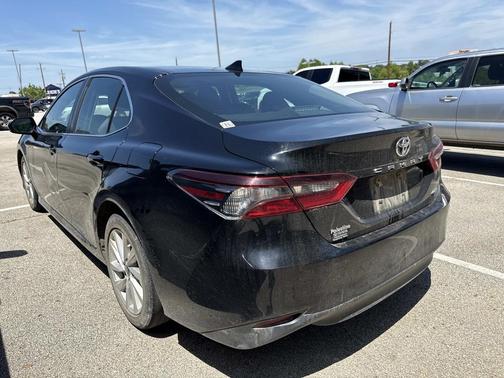 Midnight Black Metallic 2022 Toyota Camry LE