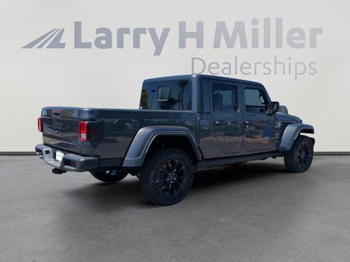 2025 Jeep Gladiator Nighthawk