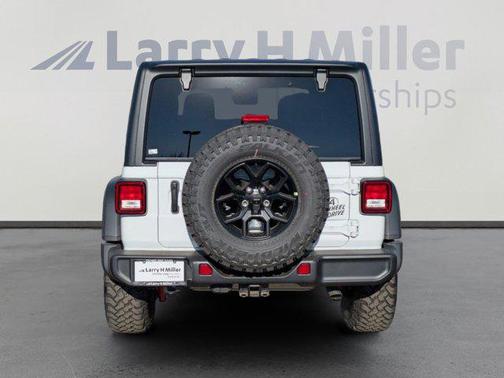 2025 Jeep Wrangler Willys