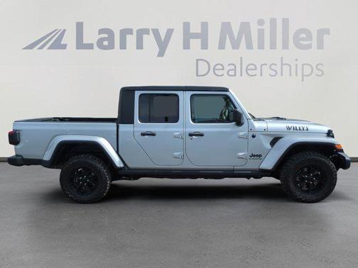 2022 Jeep Gladiator Willys 4x4