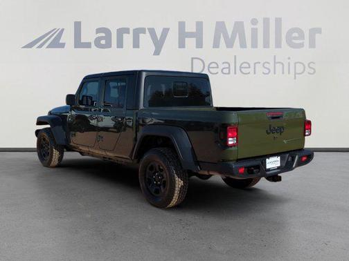 2023 Jeep Gladiator Sport