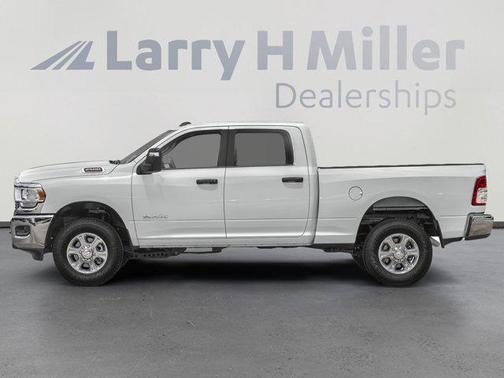 2023 RAM 2500 Big Horn Crew Cab 4x4 6'4' Box