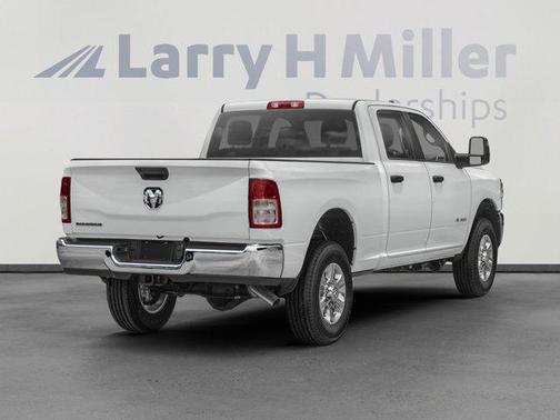 2023 RAM 2500 Big Horn Crew Cab 4x4 6'4' Box