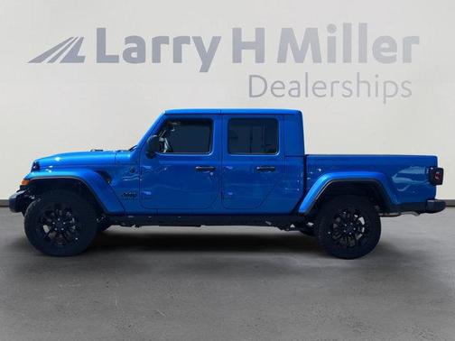 2025 Jeep Gladiator Nighthawk