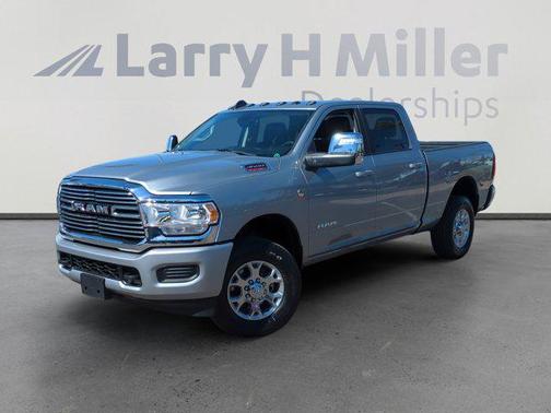 2023 RAM 3500 Laramie Crew Cab 4x4 6'4' Box