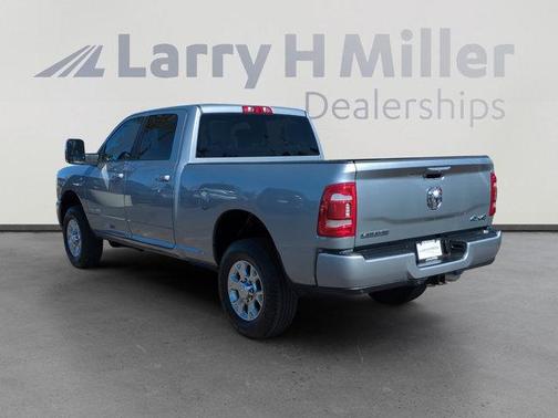 2023 RAM 3500 Laramie Crew Cab 4x4 6'4' Box